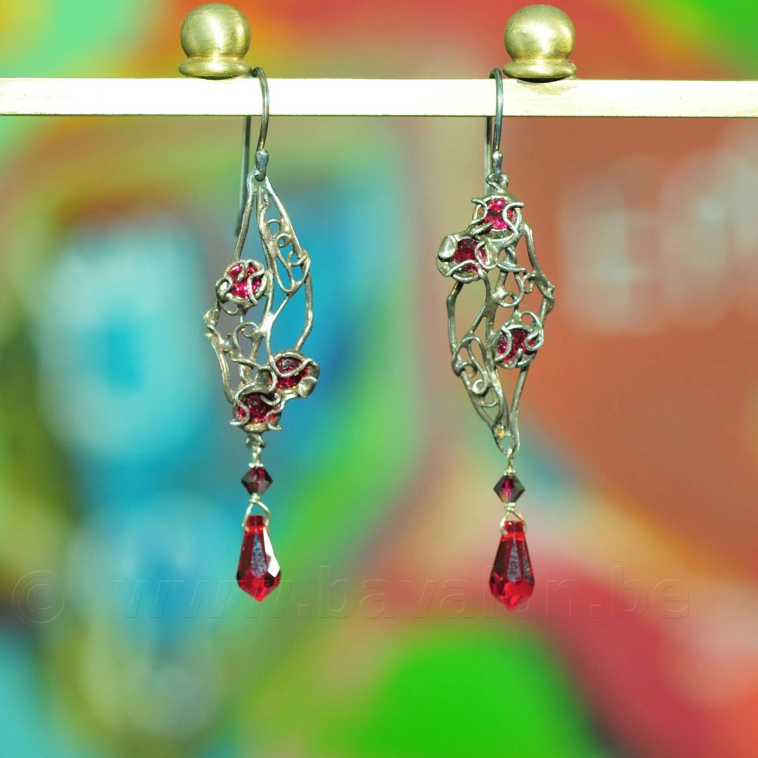 Oorring in massief zilver - Josiane Douchamps (België) Oorring in massief zilver - Josiane Douchamps (België)