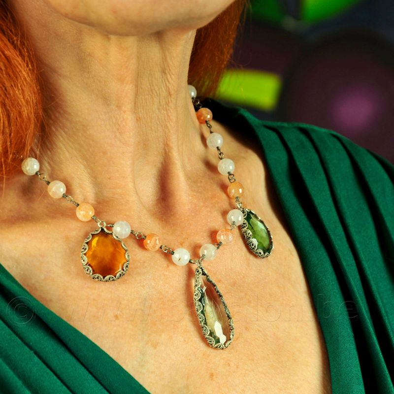 Halssieraad in massief zilver met 3 grote Aqua Lemuria hangers - kralen in jade - Yvone Christa (New York)