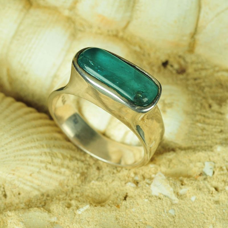 Ring in massief zilver m/blauwe toermalijn - Maat 58