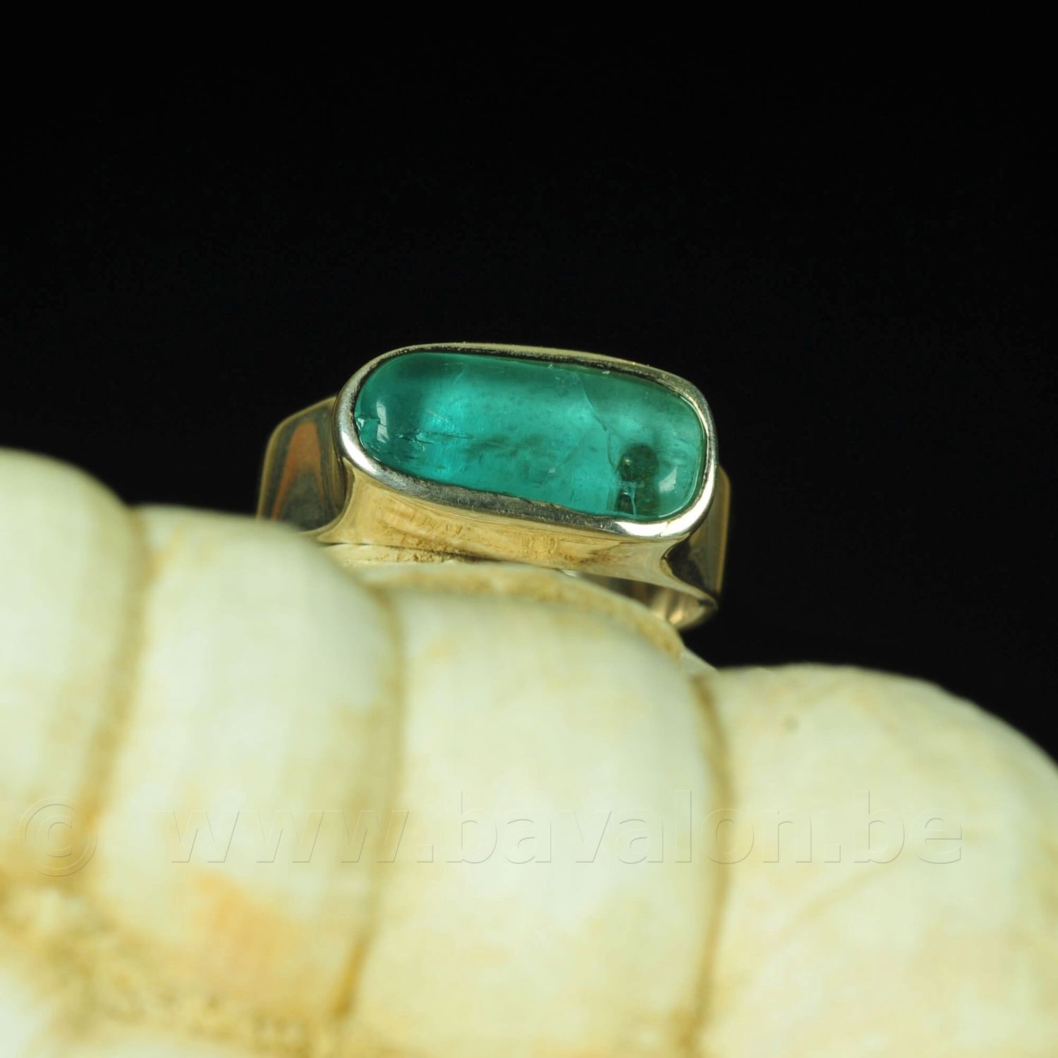 Ring in massief zilver m/blauwe toermalijn - Maat 58 Ring in massief zilver m/blauwe toermalijn - Maat 58