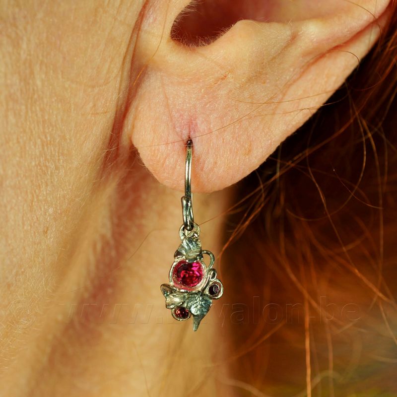 Oorringen in massief zilver - Josiane Douchamps (België) Oorringen in massief zilver - Josiane Douchamps (België)