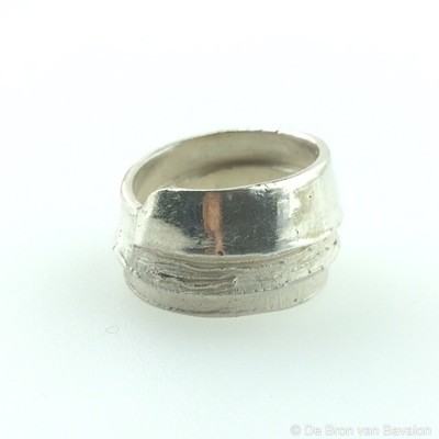 Ring in massief zilver - UNICA - Alex Fabry (België)