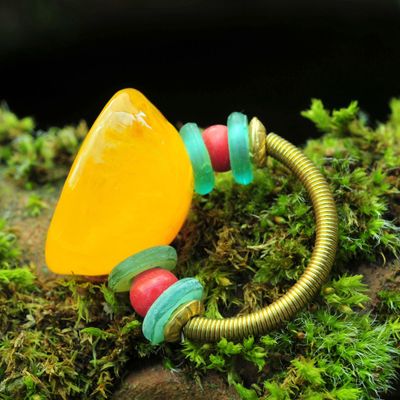 Ring in gekleurd hars - Maat 59 Ring in gekleurd hars - Maat 59
