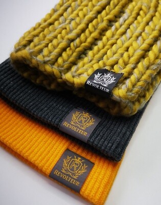 Toques/Beanies/Buckets