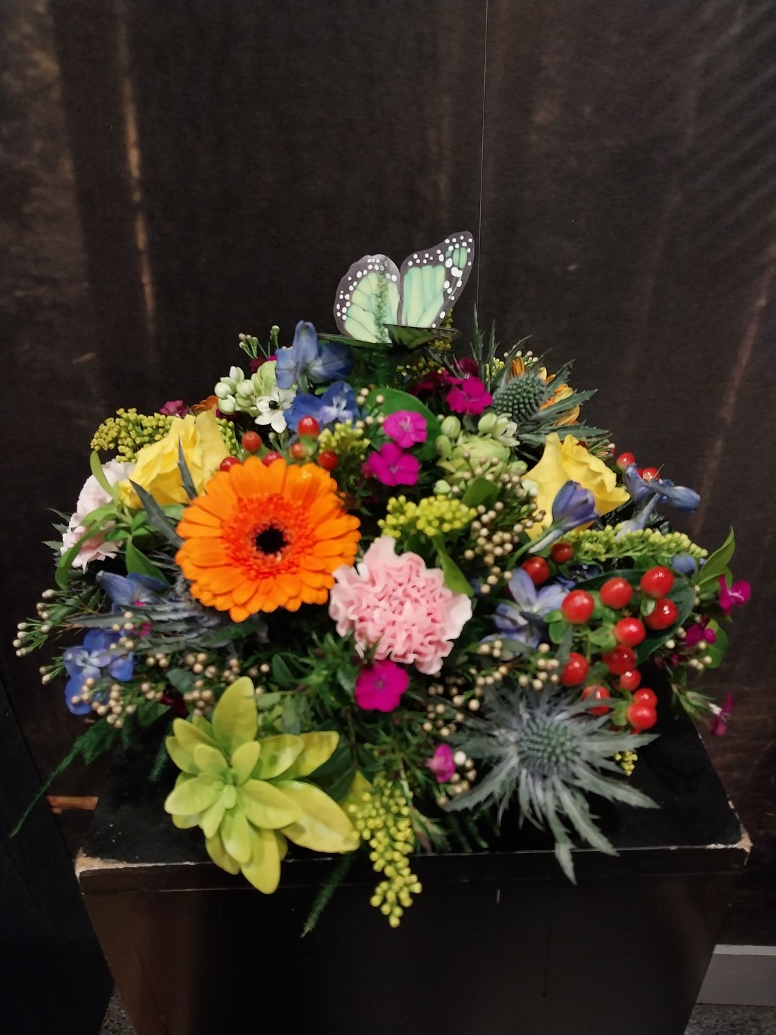 BIEDERMEIER SEIZOENSBLOEMEN