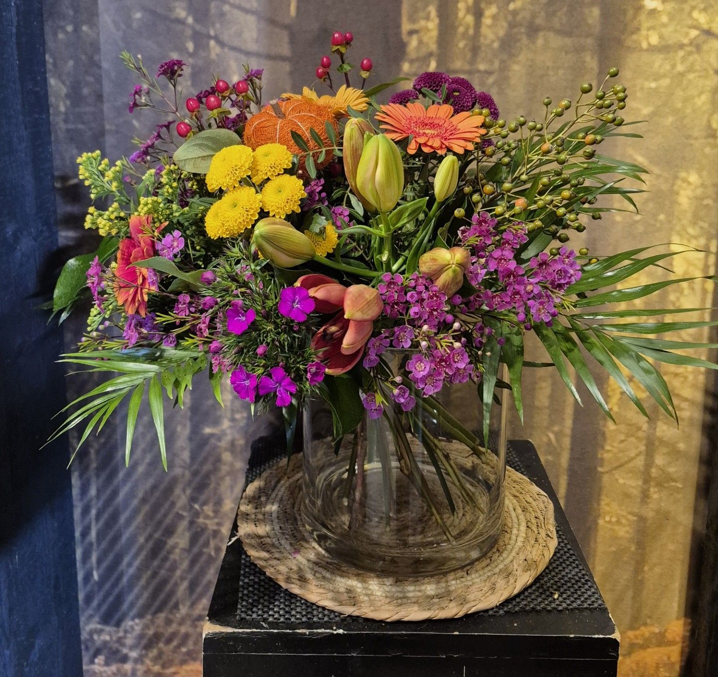 BOEKET PITTIG GEKLEURD