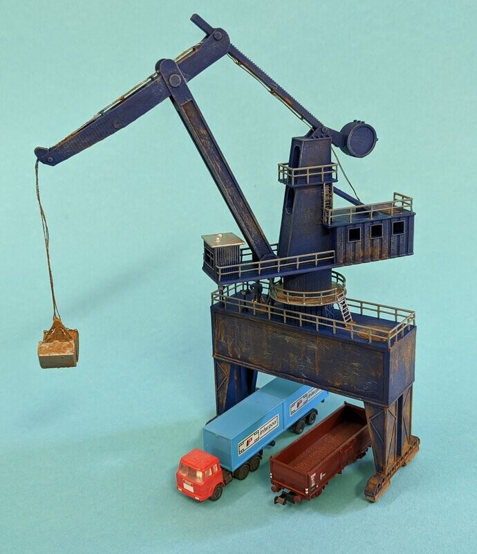 Großer Portalkran / Hafenkran als Bausatz Spur N 1:160 Großer Portalkran / Hafenkran als Bausatz Spur N 1:160