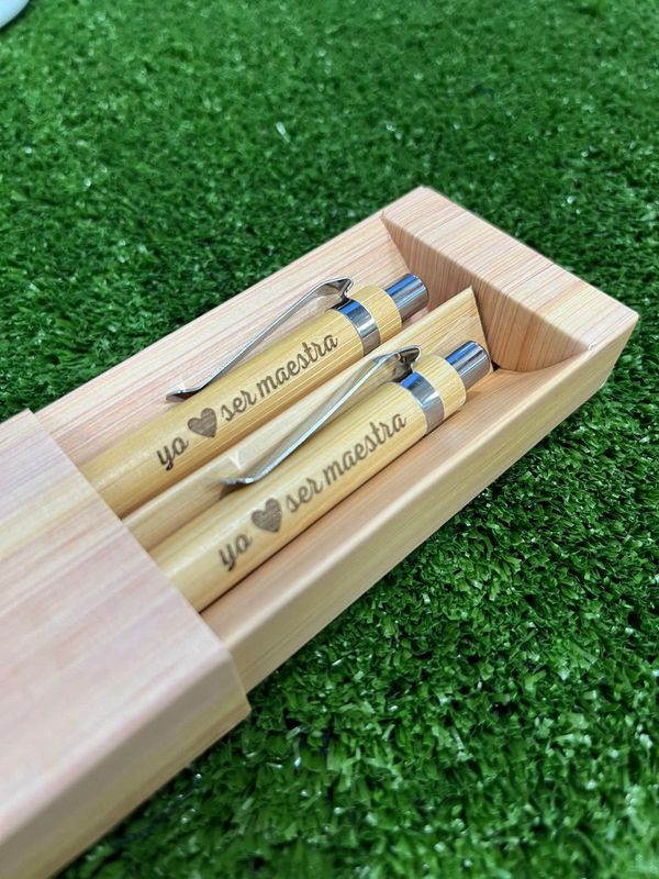 Set de lapicera y lápiz mecánico de bambu