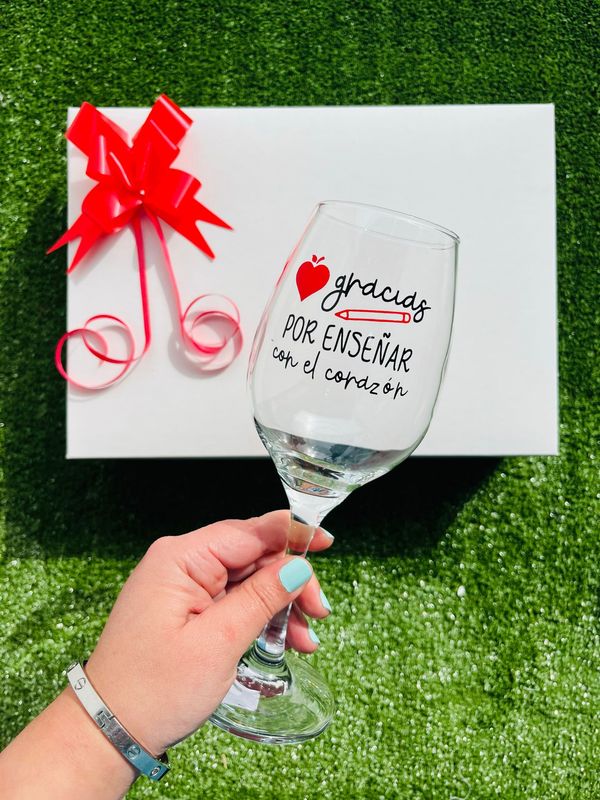 copa gracias por enseñar con el corazón