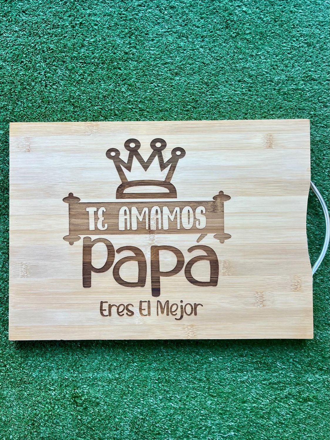 Tabla “Te amamos papá eres el mejor”