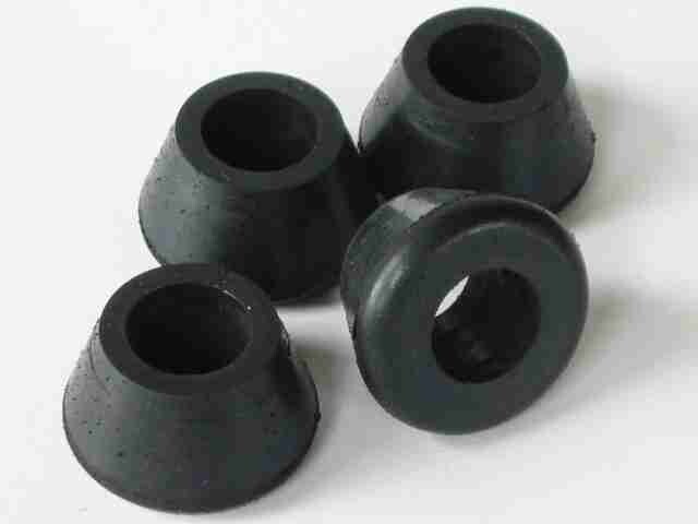 860GT / 900GTS seat stop rubber.