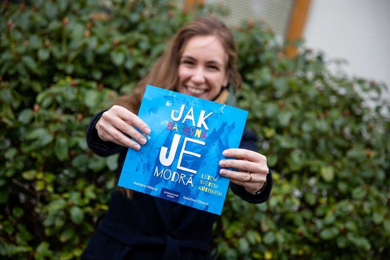 Jak barevná je modrá