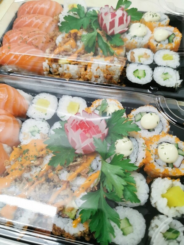 MENU 1.HATTORI HANZO MIX SUSHIBOX 1 PERSON MENU 1.HATTORI HANZO MIX SUSHIBOX 1 PERSON