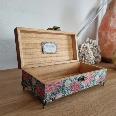 Trinket &amp; Aromatherapy boxes