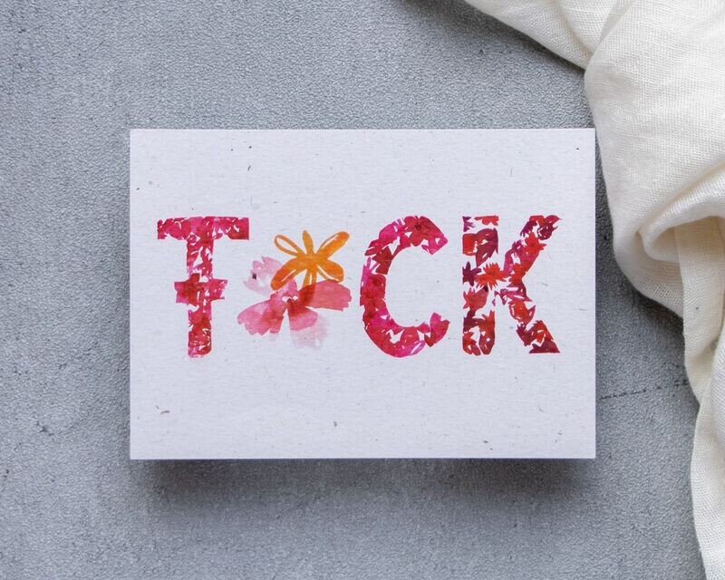 Postkarte „F*CK“ in Aquarell-Blumen-Buchstaben