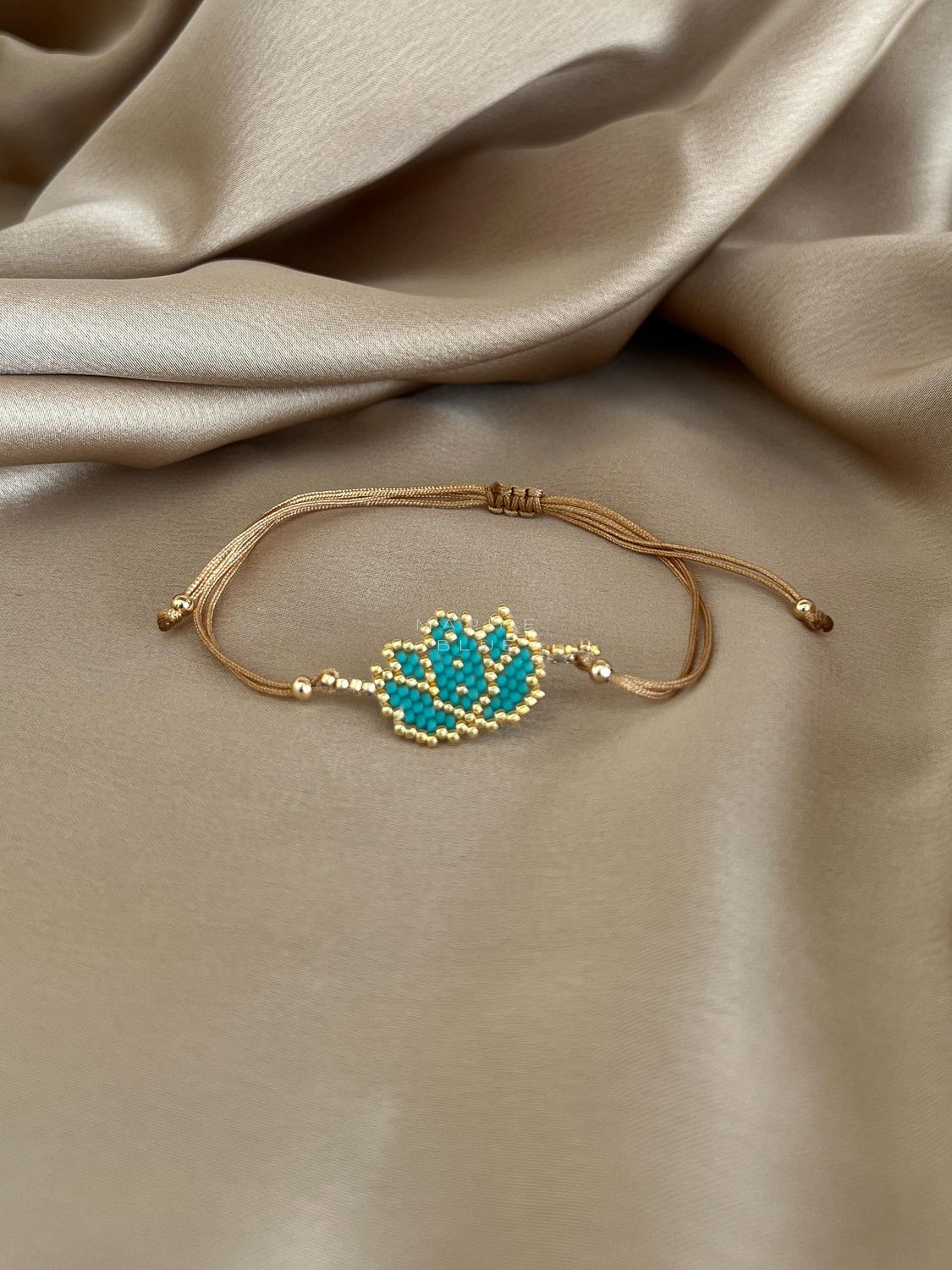 Solo Lotus Handmade Bracelet - Beaded Bracelet, Color: Arctic Rust