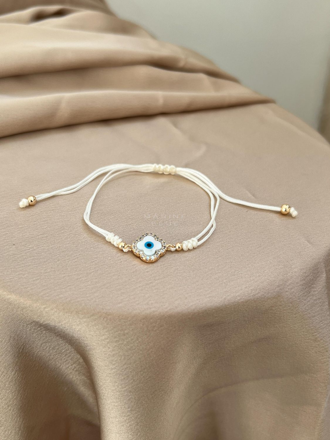 Flower Eye Handmade Bracelet - Charm Bracelet, Color: White Noise