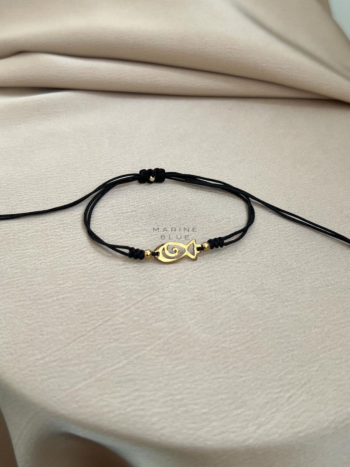 Edge Sakana Handmade Bracelet - Fish Charm Bracelet, Color: Nocturnal Black, Plating: Gold