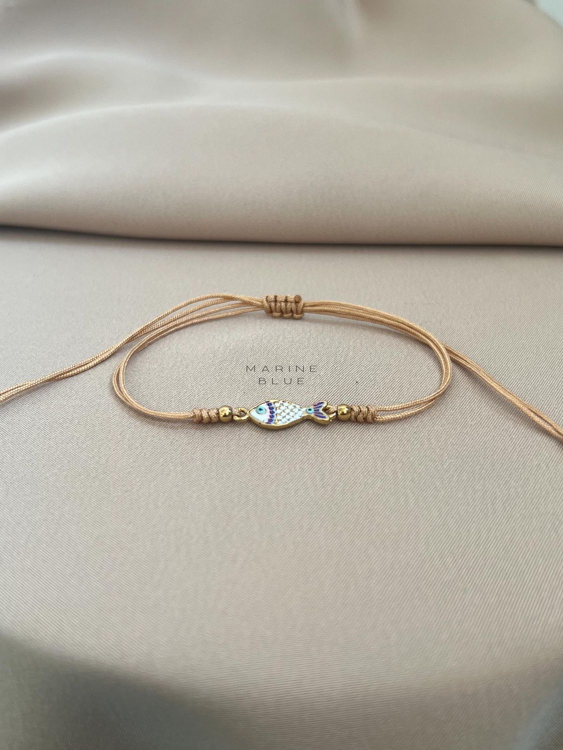 Fishy, Color: Hazel, Plating: Gold