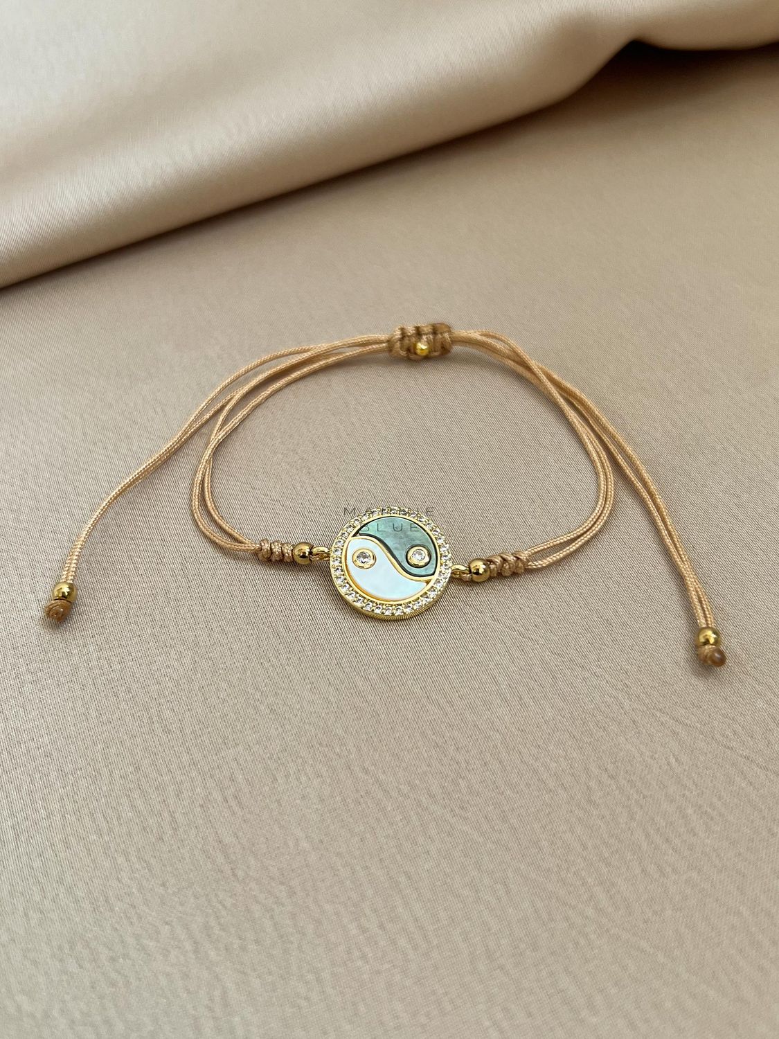 Yingyang Handmade Bracelet - Beaded Bracelet, Color: Hazel
