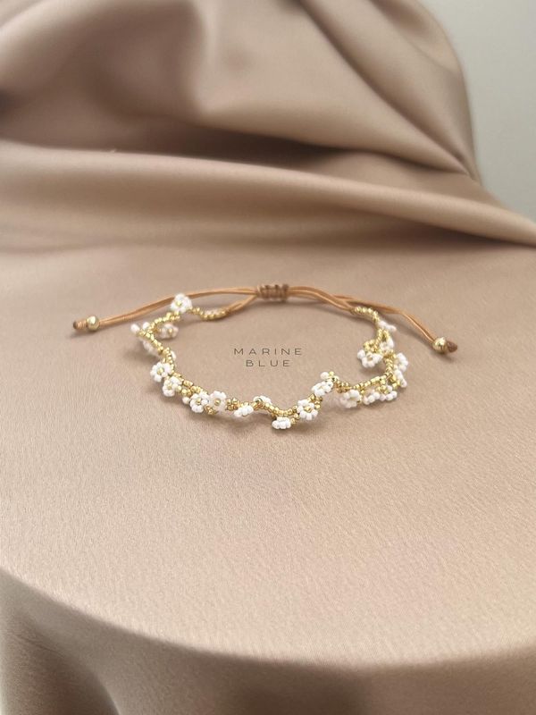 Solo Daffodils Handmade Bracelet - Beaded Bracelet