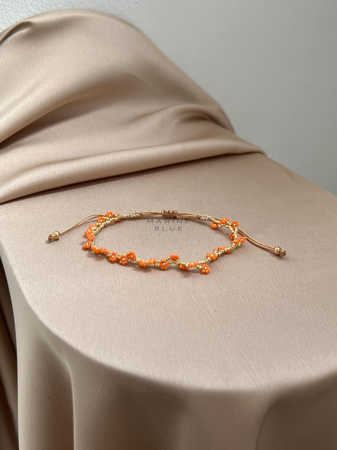 Solo Daffodils Handmade Bracelet - Beaded Bracelet, Color: Juniper Mustard