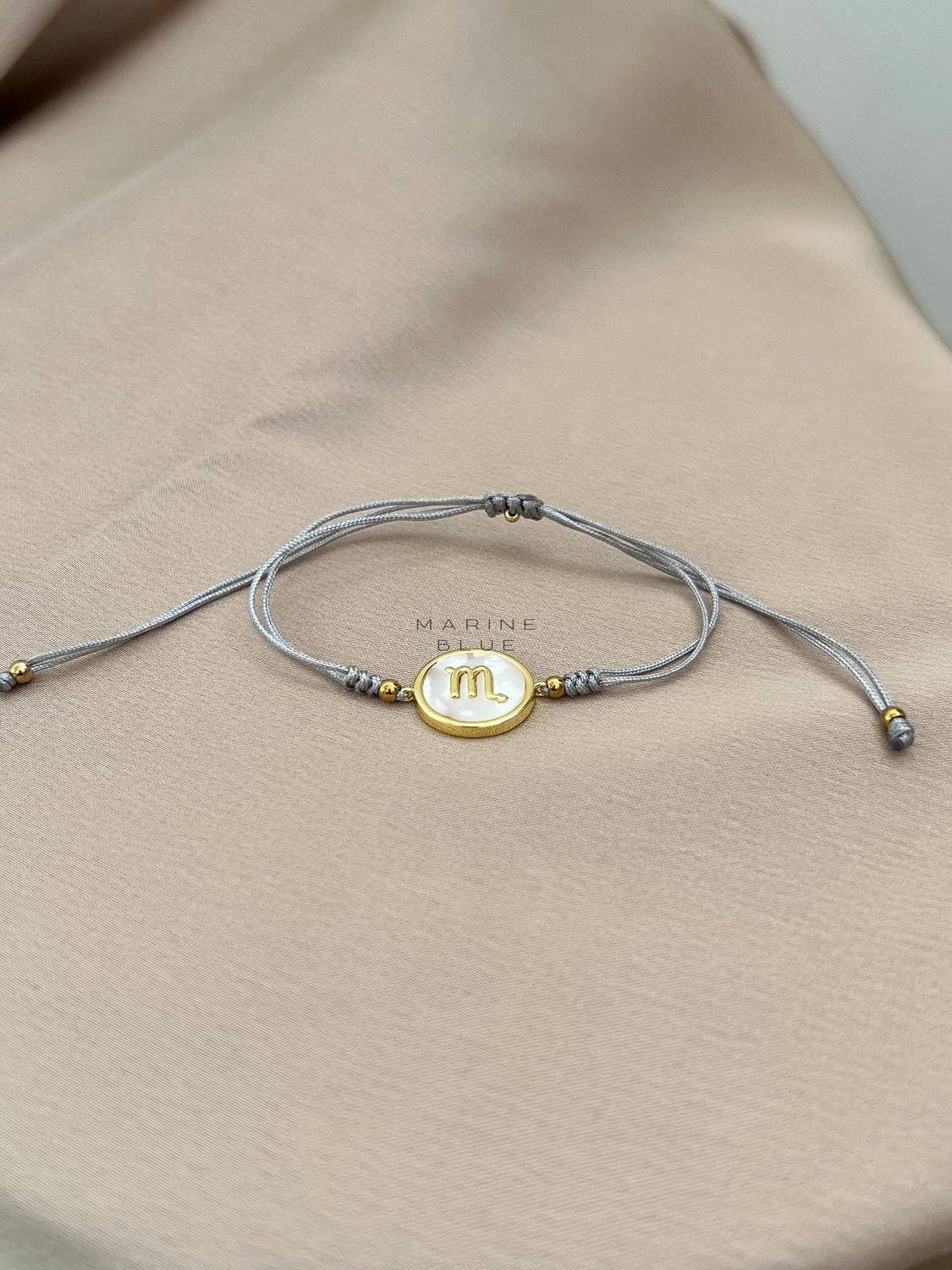 Horoscope Scorpio, Color: Misty Moon