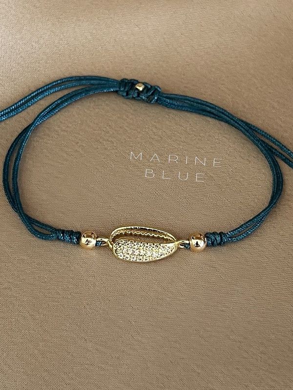Cowrie Shine Handmade Bracelet - Charm Bracelet