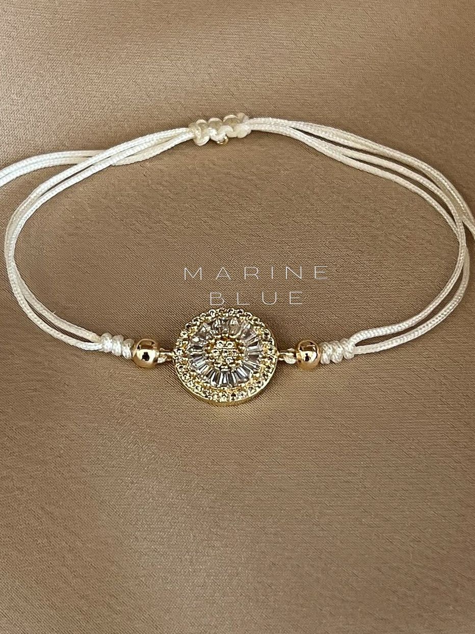 Camomile Flat Handmade Bracelet - Charm Bracelet