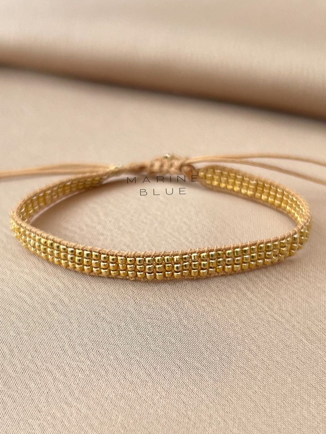 Solo 3 Retriever Handmade Bracelet - Beaded Bracelet, Size: 15/0, Color: Sunfire