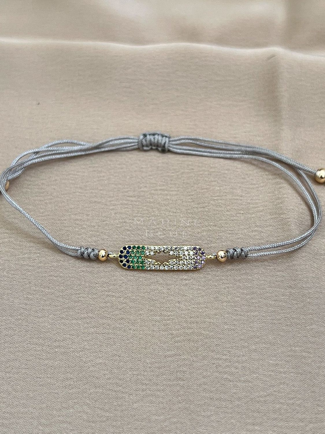 Edgecutter Handmade Bracelet - Charm Bracelet, Color: Misty Moon