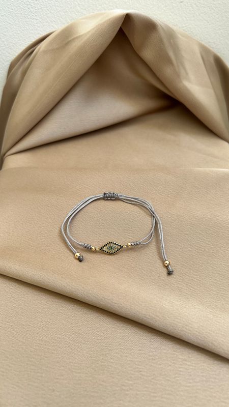 Parashade El Yapımı Bileklik - Charm Bilekliği Parashade El Yapımı Bileklik - Charm Bilekliği
