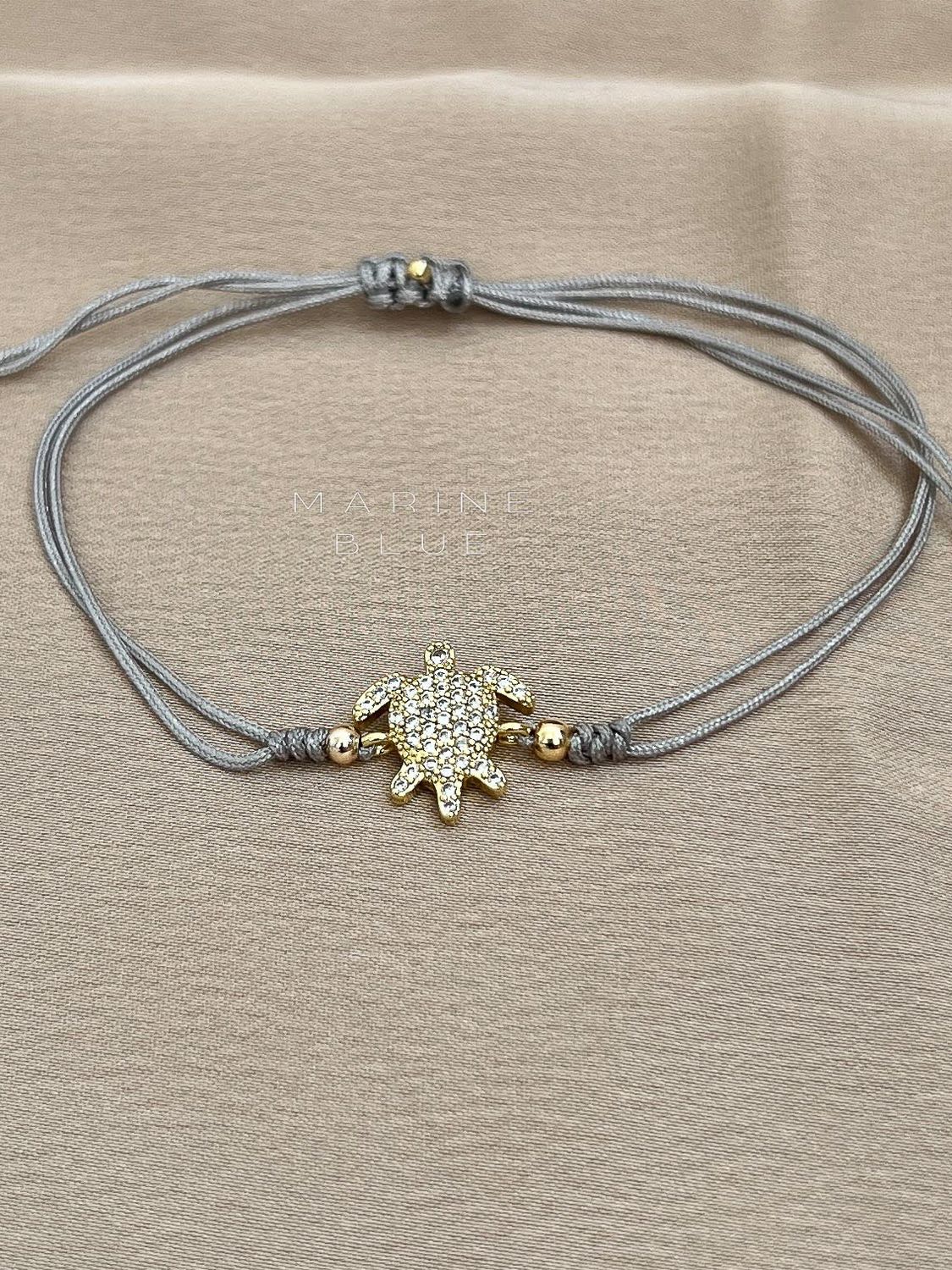 Kuura Handmade Bracelet - Charm Bracelet, Color: Misty Moon