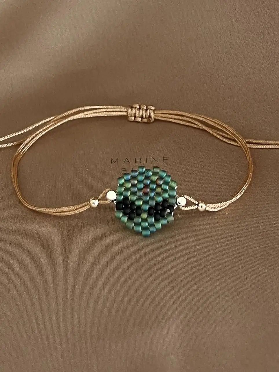 Animes Alien Handmade Bracelet - Beaded Bracelet, Color: Hazel