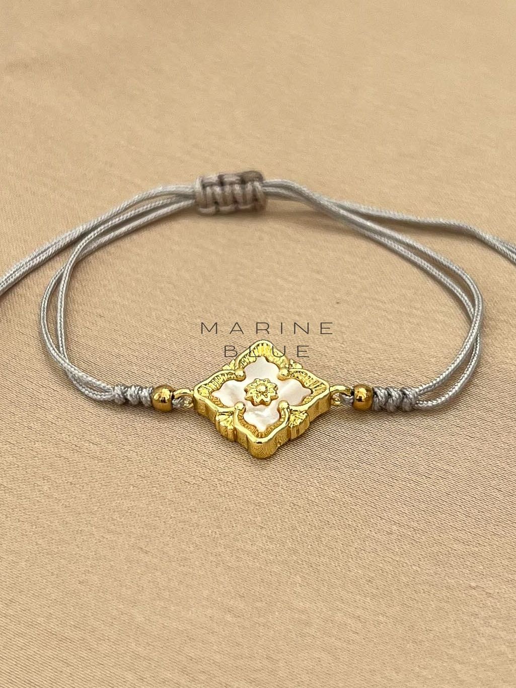 Teps ハンドメイドブレスレット - 花チャームブレスレット, Color: Misty Moon