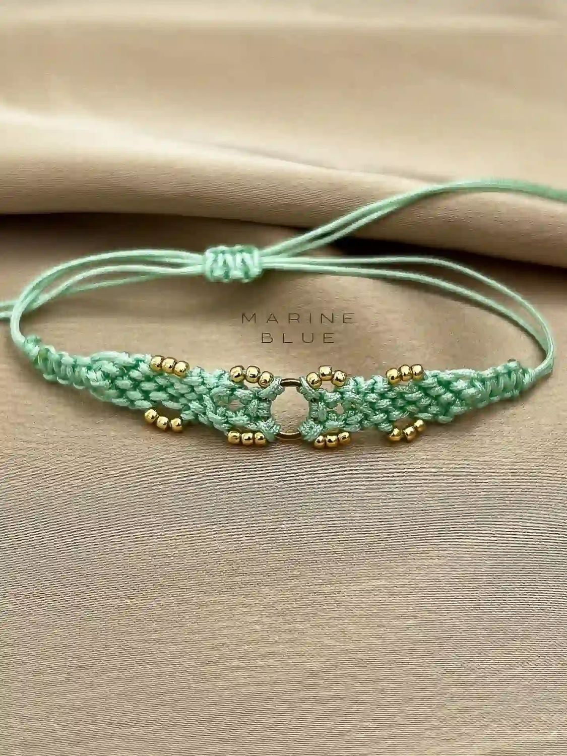 Jardin Flower Circle Handmade Bracelet - Macrame Bracelet, Color: Sapphire