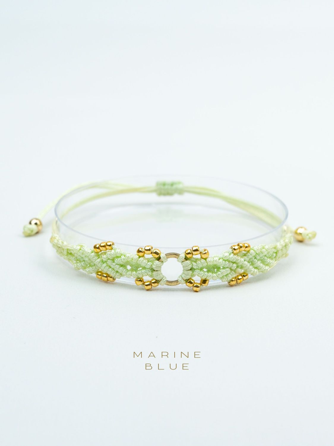 Jardin Flower Circle Handmade Bracelet - Macrame Bracelet, Color: Sapphire