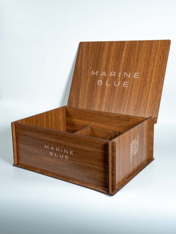 Container / Stock Box - Signature Display