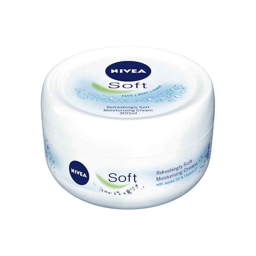 Nivea   Refreshingly Soft Moisturising Cream