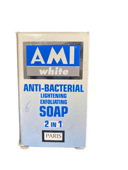 Ami White Anti-Bacterial Lightening Exfoliating Soap 2in1