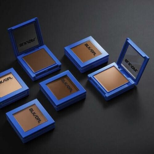 Black Opal True Color Pore Perfecting Powder Foundation