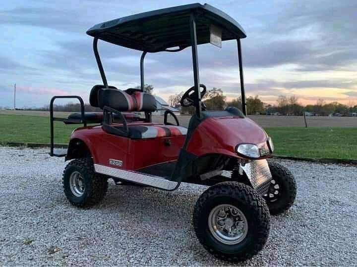 2009 EZGO GAS RXV LIFTED GOLFCART 