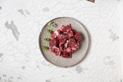 Strauß, Muskelfleisch in Würfeln, 1kg - Paul und Paulina
