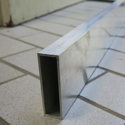 Rechteckrohr - 100x30x3 x L 700 - Aluminium pressblank