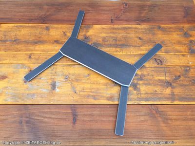 StandART - Sockel Wurzelwerk-Minimalist