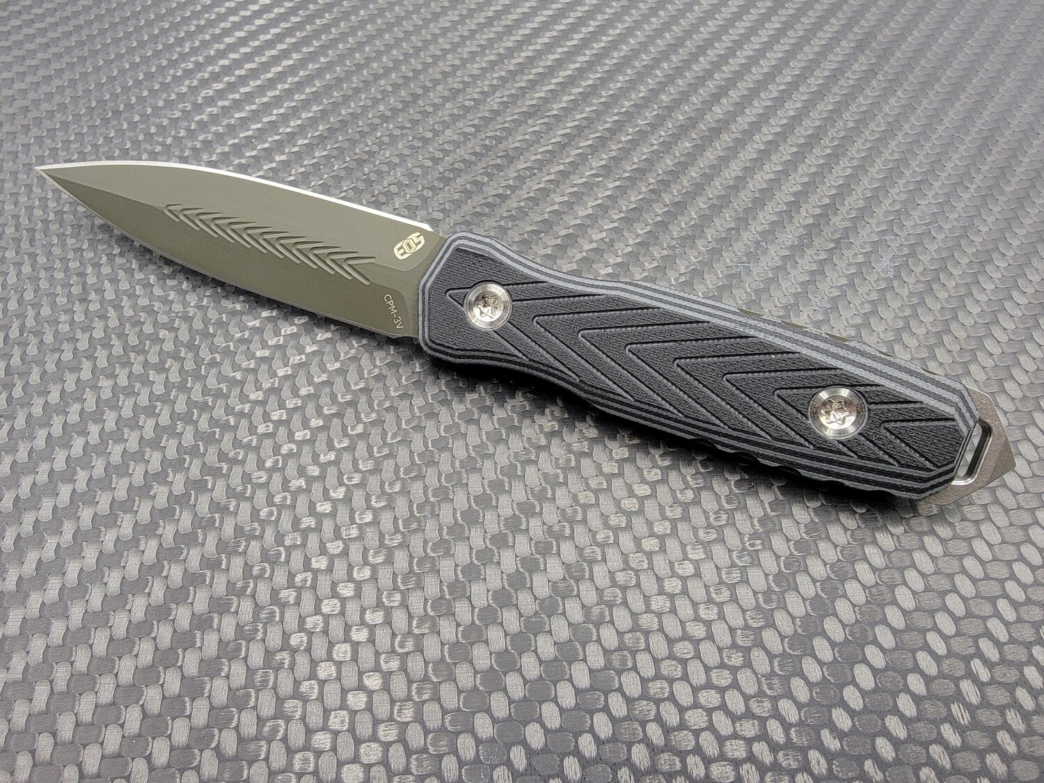 Mini Thresher Green &amp; Black (Spike)
