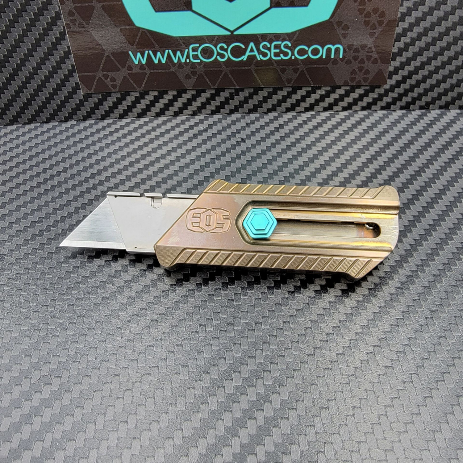 EOS/Chaves Knives CHUB  Bronze/Blue Titanium