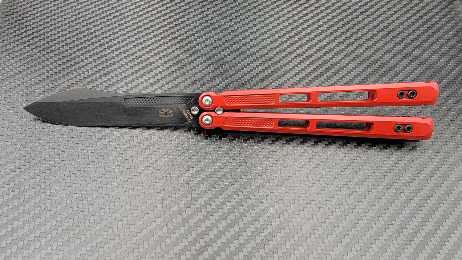 EOS Trident (Red &amp; Black)