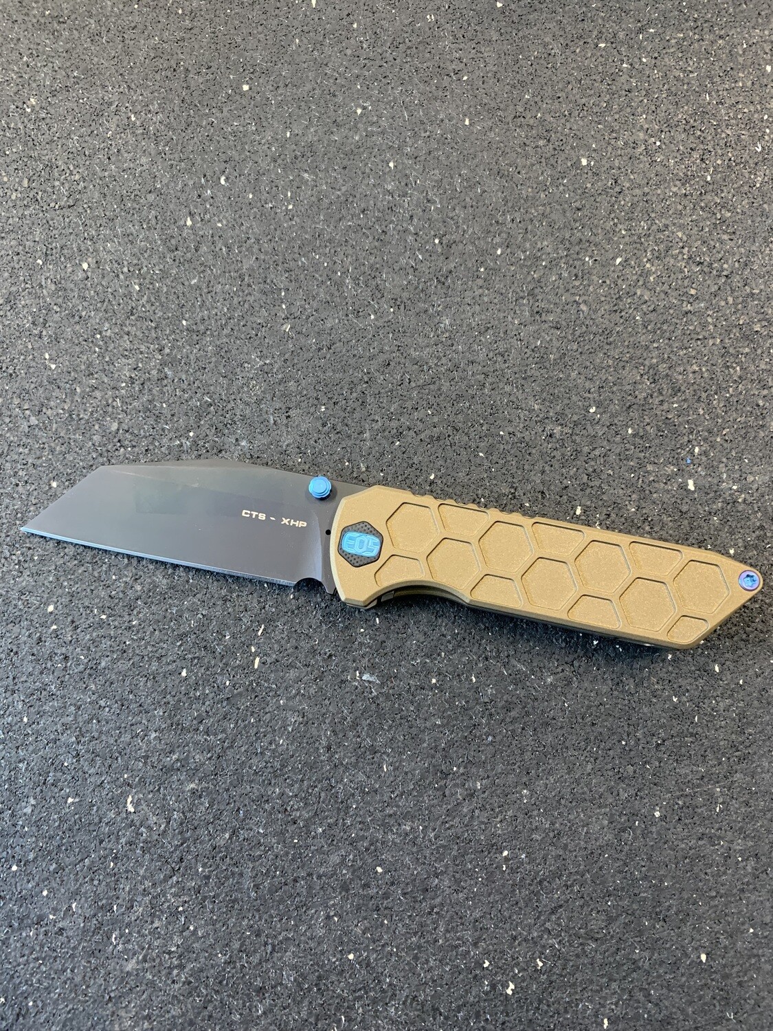 HEX Bronze and Blue Micro Surgeon