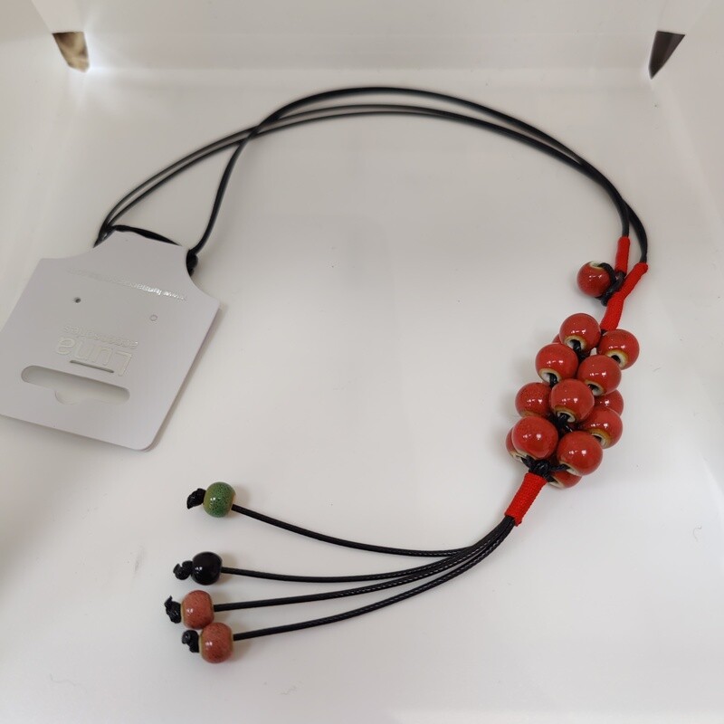 Drop Leather Pendent Necklace